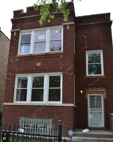 1124 N Leclaire Ave, Chicago, IL 60651 photo 1