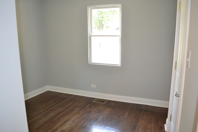 1124 N Leclaire Ave, Chicago, IL 60651 photo 7