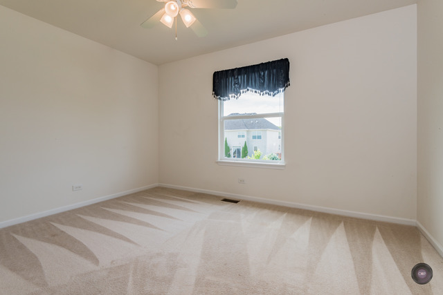 406 Hackney Ln, Oswego, IL 60543 photo 19