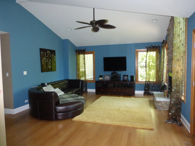 2928 Covert Rd, Glenview, IL 60025 photo 4