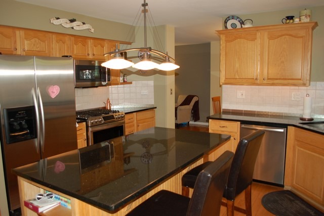 1741 Melbourne Ln, Aurora, IL 60503 photo 6