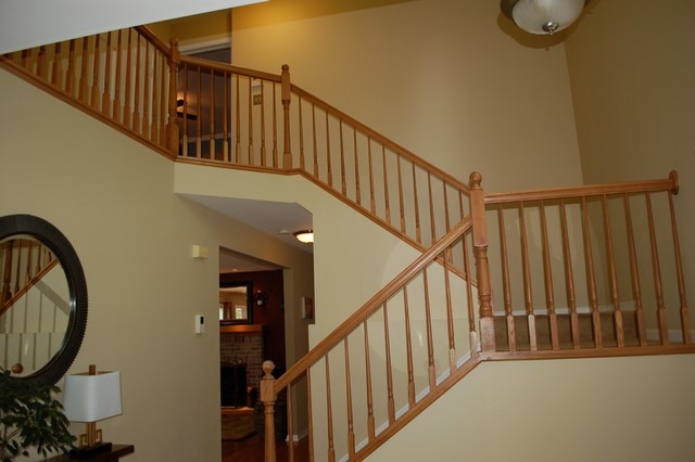 1741 Melbourne Ln, Aurora, IL 60503 photo 2