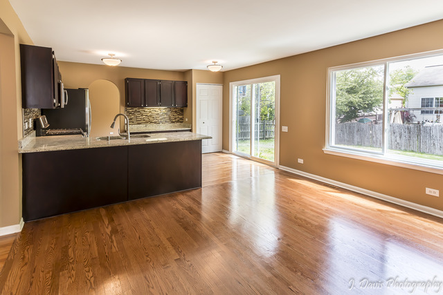 1352 Tara Belle Pkwy, Naperville, IL 60564 photo 10