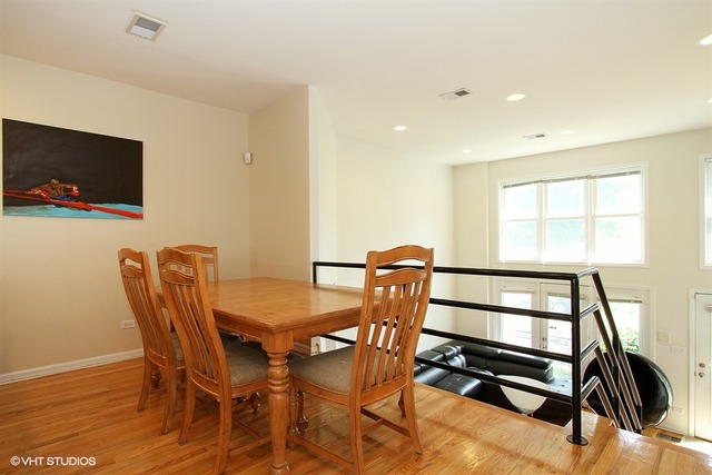 920 E 48th St, Chicago, IL 60615 photo 5