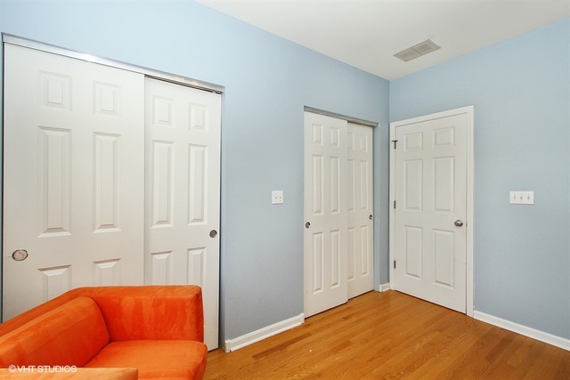 920 E 48th St, Chicago, IL 60615 photo 7