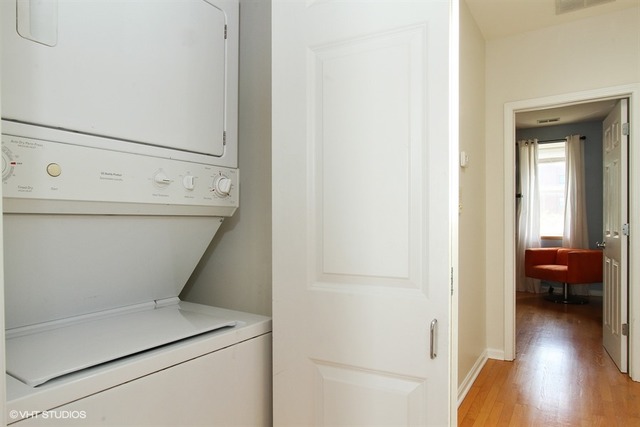 920 E 48th St, Chicago, IL 60615 photo 12