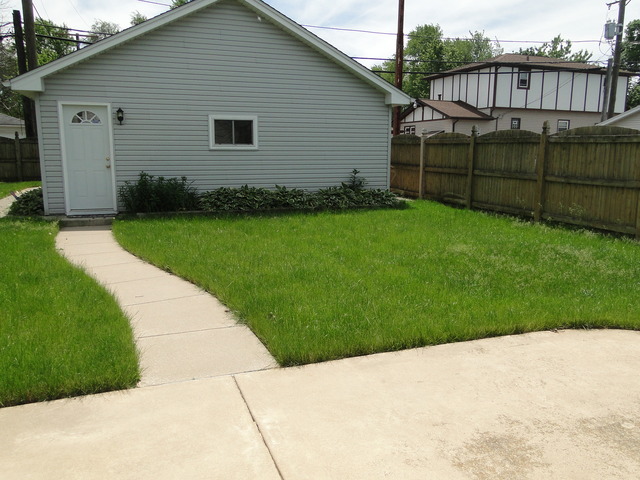 124 E 34th St, Steger, IL 60475 photo 17