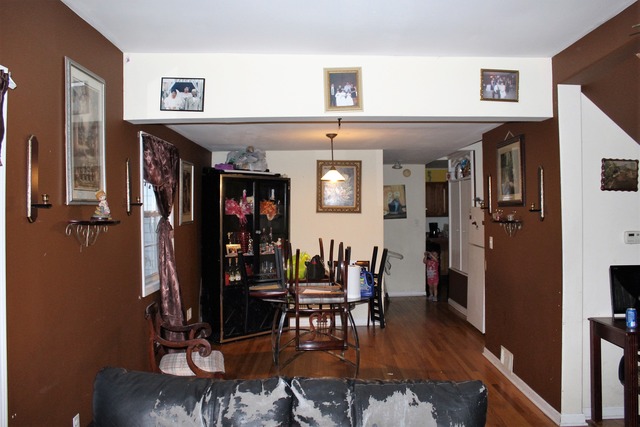 1142 Front St, Aurora, IL 60505 photo 6