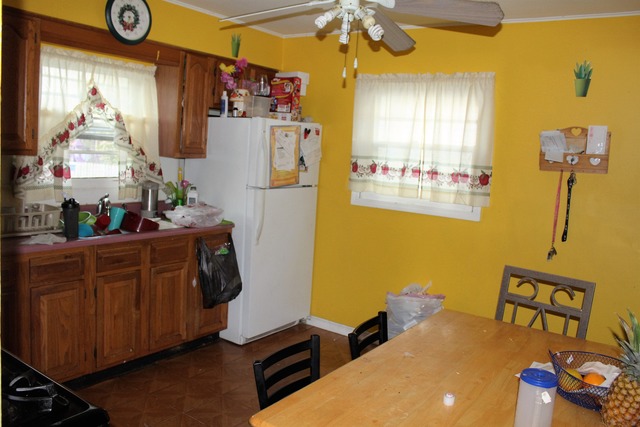 1142 Front St, Aurora, IL 60505 photo 14