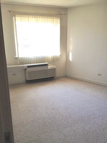 5550 Astor Ln #210, Rolling Meadows, IL 60008 photo 9