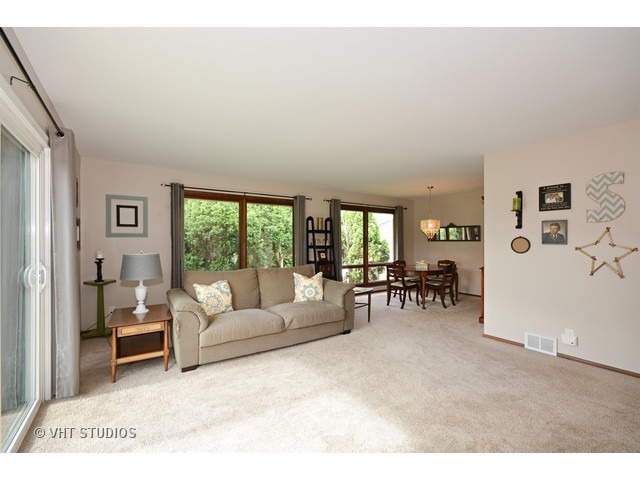 1601 Meadows Rd, Geneva, IL 60134 photo 10