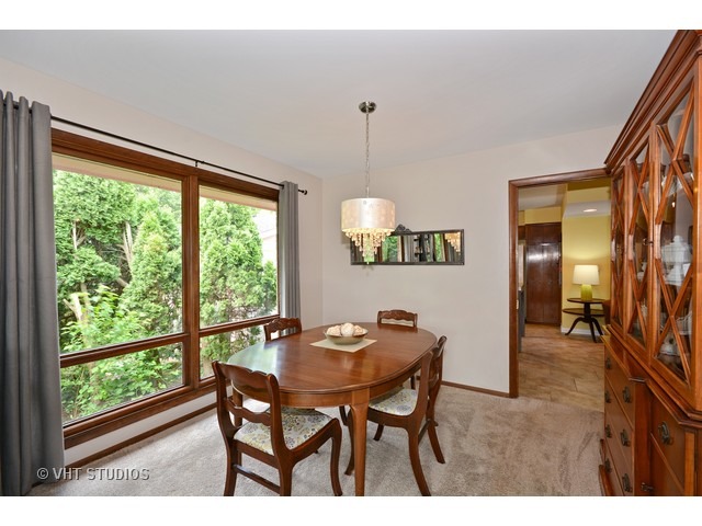 1601 Meadows Rd, Geneva, IL 60134 photo 8