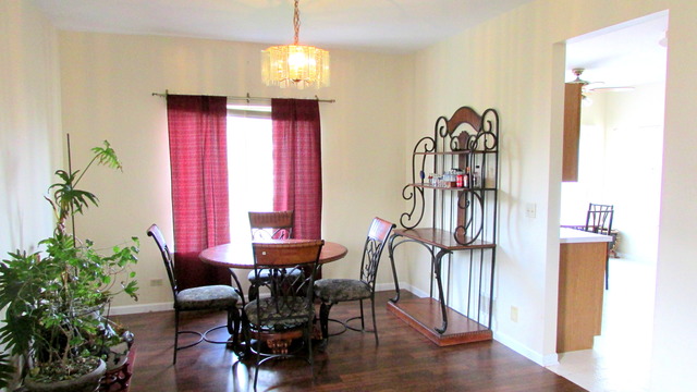 2072 Grovetown Dr, Bartlett, IL 60103 photo 9