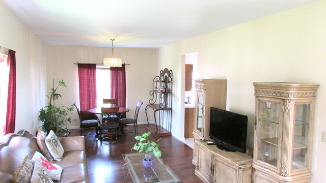 2072 Grovetown Dr, Bartlett, IL 60103 photo 8