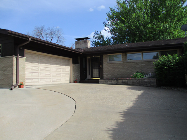 1516 11th St, Peru, IL 61354 photo 1