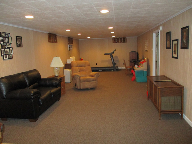 1516 11th St, Peru, IL 61354 photo 9