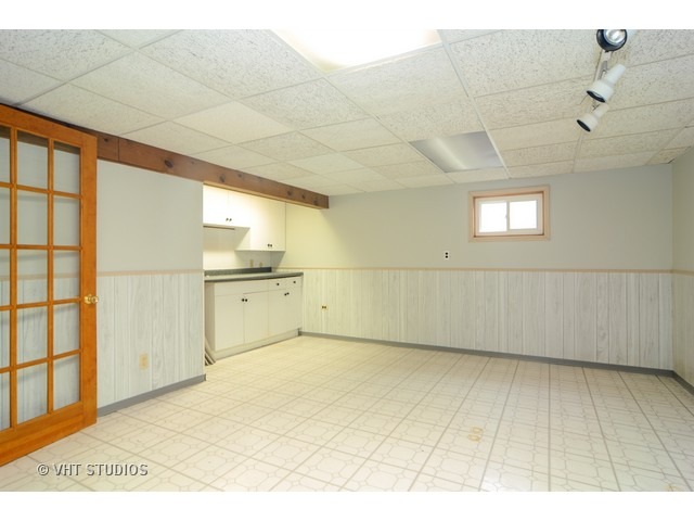 3575 Winston Dr, Hoffman Estates, IL 60192 photo 18