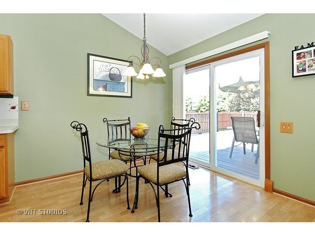 1171 Sawmill Ln, Algonquin, IL 60102 photo 6