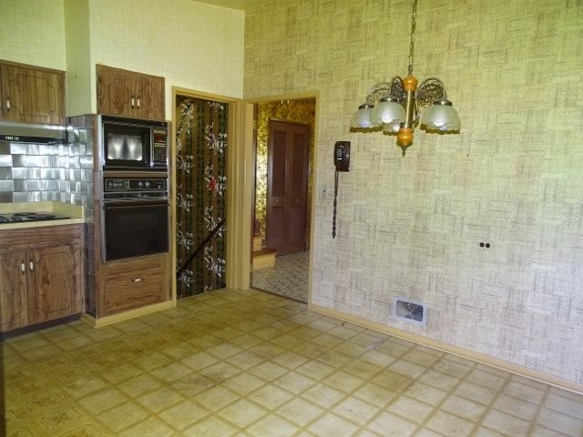 524 Warren Rd, Glenview, IL 60025 photo 9