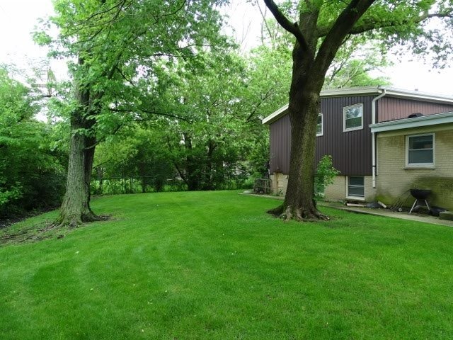 524 Warren Rd, Glenview, IL 60025 photo 2