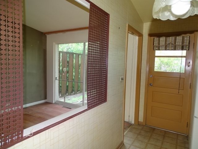 524 Warren Rd, Glenview, IL 60025 photo 11
