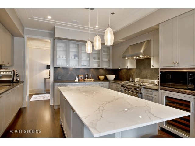 159 E Walton Pl #12A, Chicago, IL 60611 photo 6