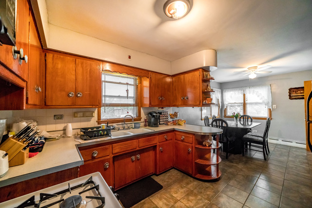 4201 S Artesian Ave, Chicago, IL 60632 photo 7