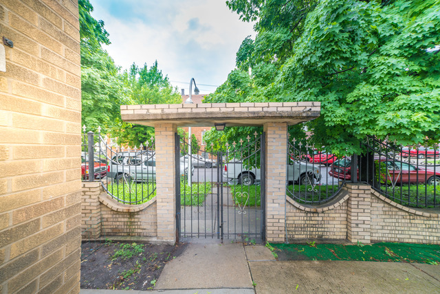 4201 S Artesian Ave, Chicago, IL 60632 photo 19