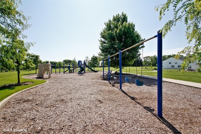 2260 S Raymond Rd, Round Lake, IL 60073 photo 22