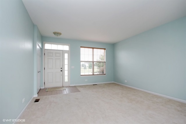 2260 S Raymond Rd, Round Lake, IL 60073 photo 2