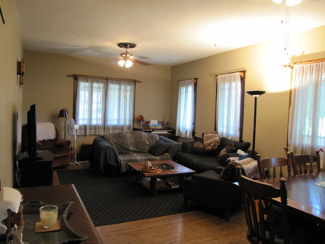 636 Villa St, Elgin, IL 60120 photo 12