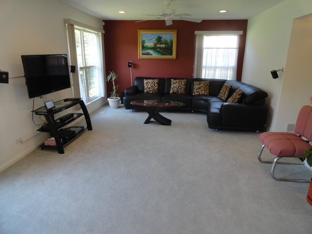 4720 Amber Cir, Hoffman Estates, IL 60192 photo 11