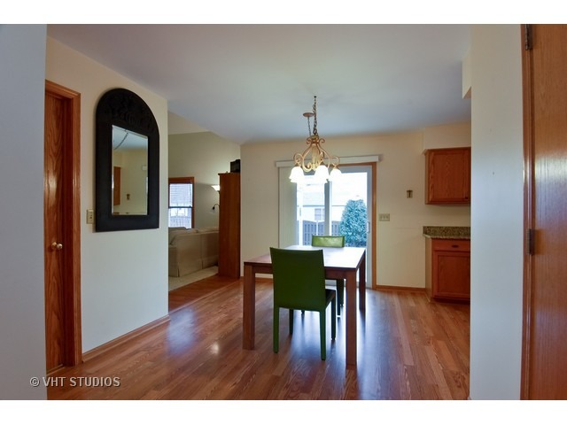 3077 Barnstable Ct, Aurora, IL 60504 photo 6