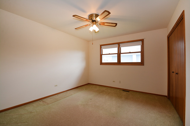 18804 Dickens Dr, Mokena, IL 60448 photo 10