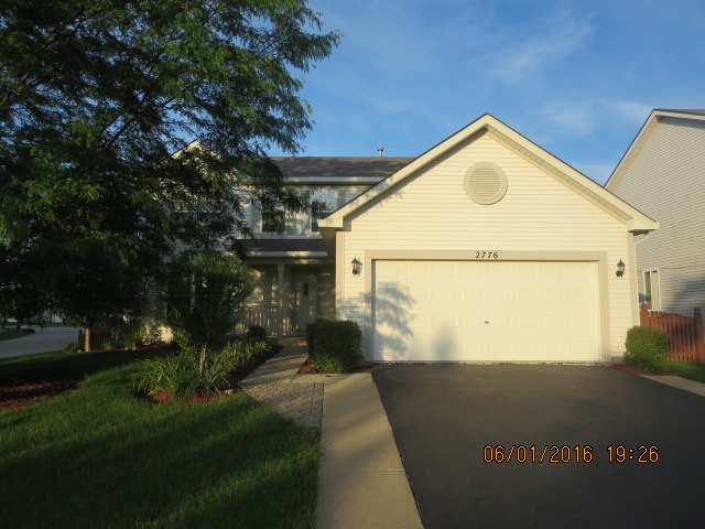 2776 Yellowstone Dr, Aurora, IL 60503 photo 1