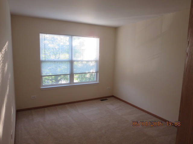 2776 Yellowstone Dr, Aurora, IL 60503 photo 7