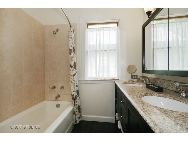 1232 Forest Ave, Evanston, IL 60202 photo 18
