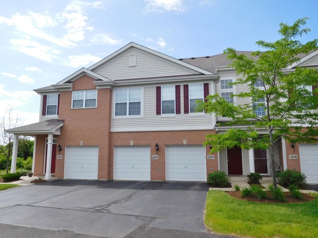 2249 Concord Dr, Mchenry, IL 60050 photo 2