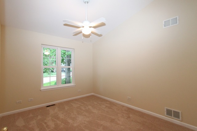 808 Annabelle St, Mchenry, IL 60051 photo 15