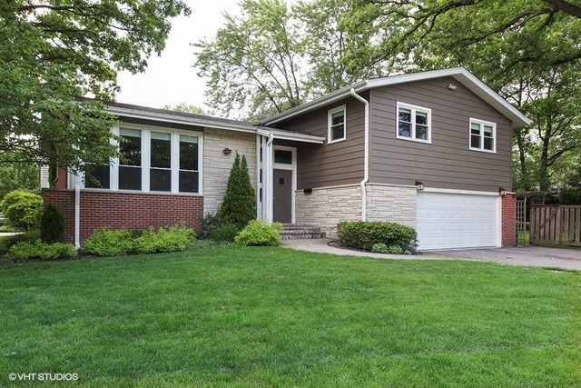 1230 Kenton Rd, Deerfield, IL 60015 photo 1