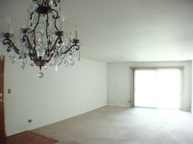 4614 Euclid Ave #2C, Rolling Meadows, IL 60008 photo 2
