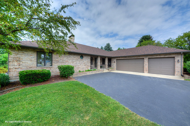 24452 W Davids Ct, Naperville, IL 60564 photo 1
