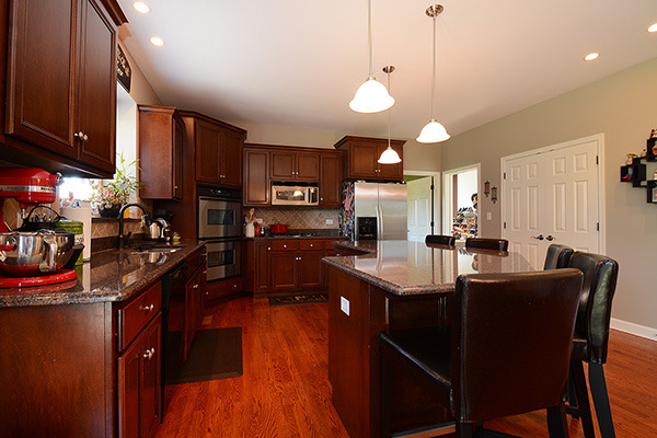 13300 Skyline Dr, Plainfield, IL 60585 photo 9