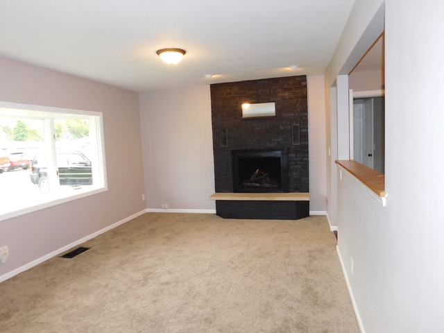 1420 N River Rd, Mchenry, IL 60051 photo 5