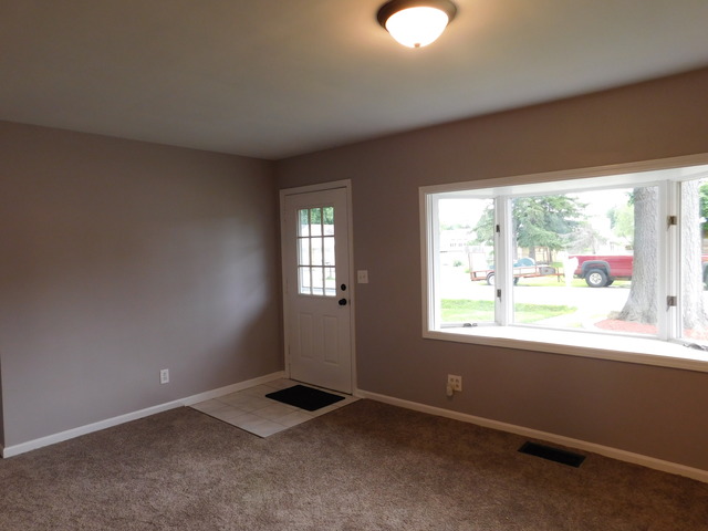 1420 N River Rd, Mchenry, IL 60051 photo 9