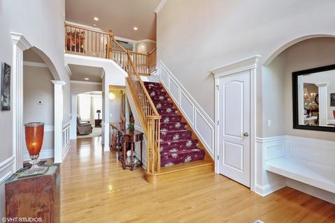 13014 Skyline Dr, Plainfield, IL 60585 photo 2