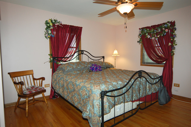 125 S Jane Dr, Elgin, IL 60123 photo 7