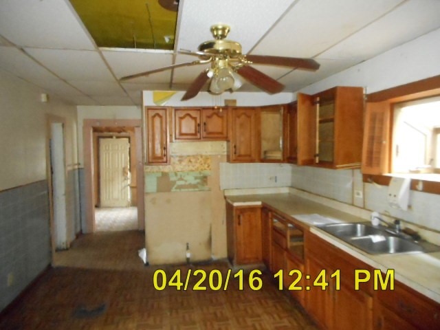 50 E 103rd Pl, Chicago, IL 60628 photo 3