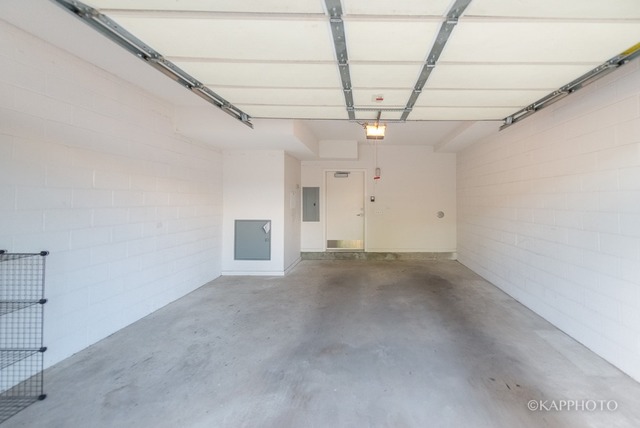 1215 W Grenshaw St, Chicago, IL 60607 photo 22