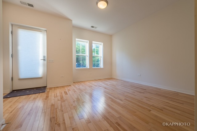 1215 W Grenshaw St, Chicago, IL 60607 photo 20